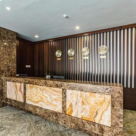 Shera Park Boutique Hotel アルマトイ エクステリア 写真